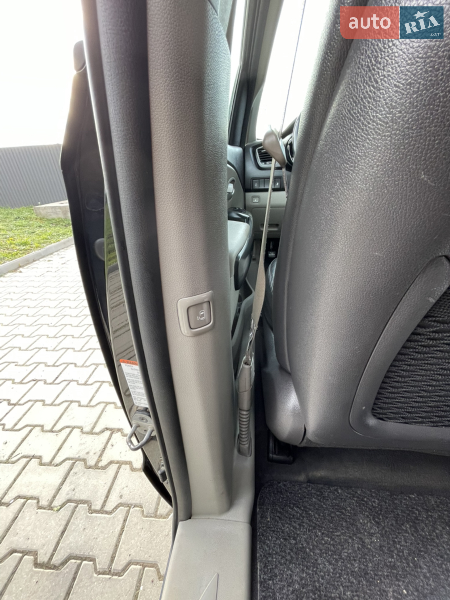 2016 Kia Sedona - мініатюра 4