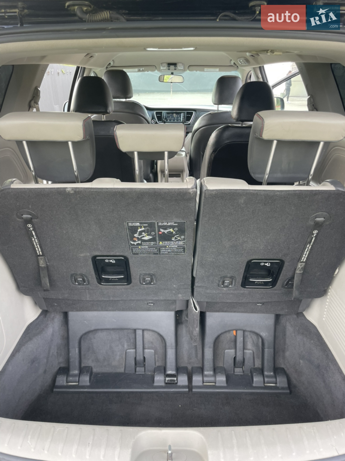 2016 Kia Sedona - мініатюра 10