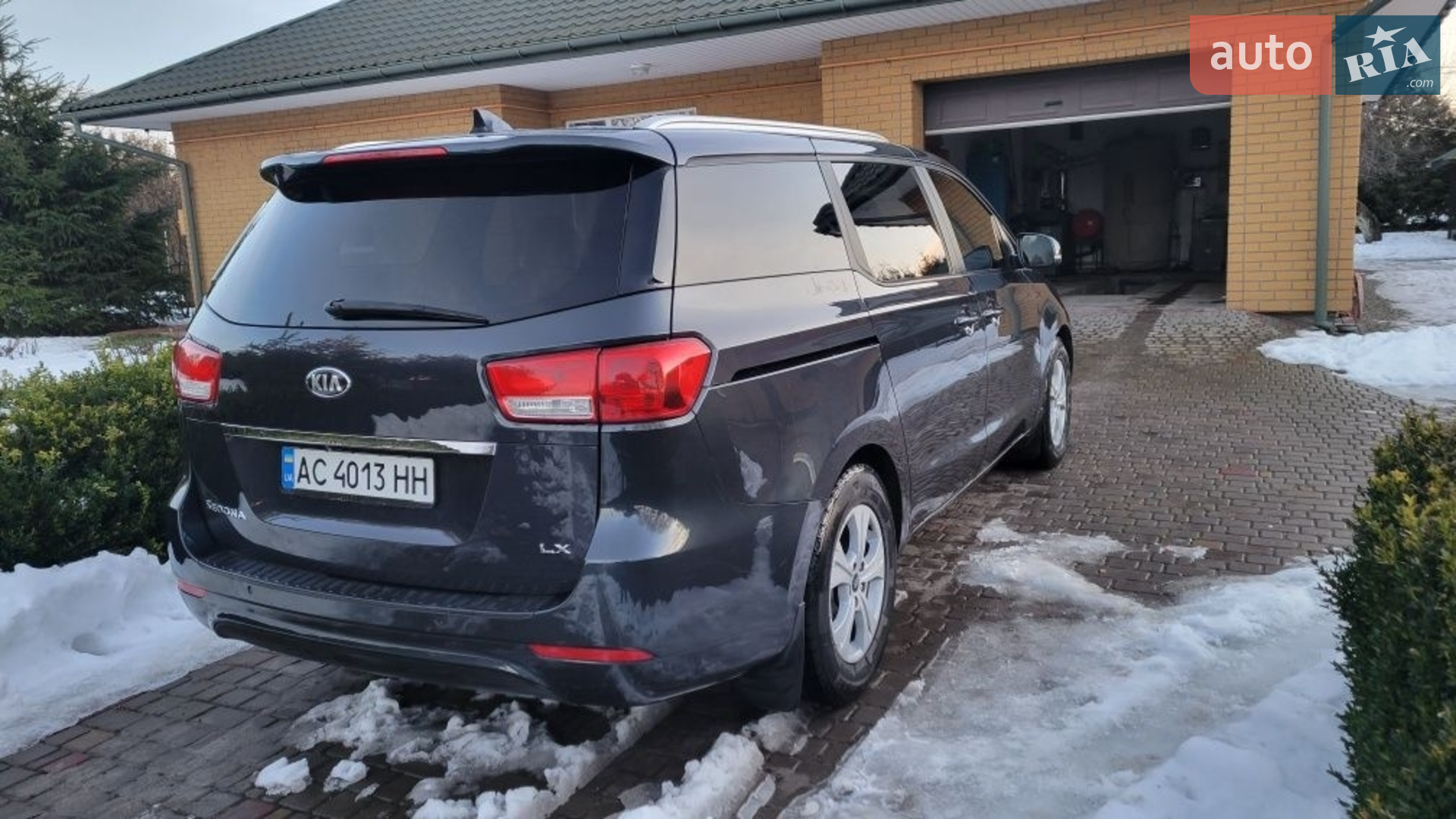 2015 Kia Sedona - мініатюра 12