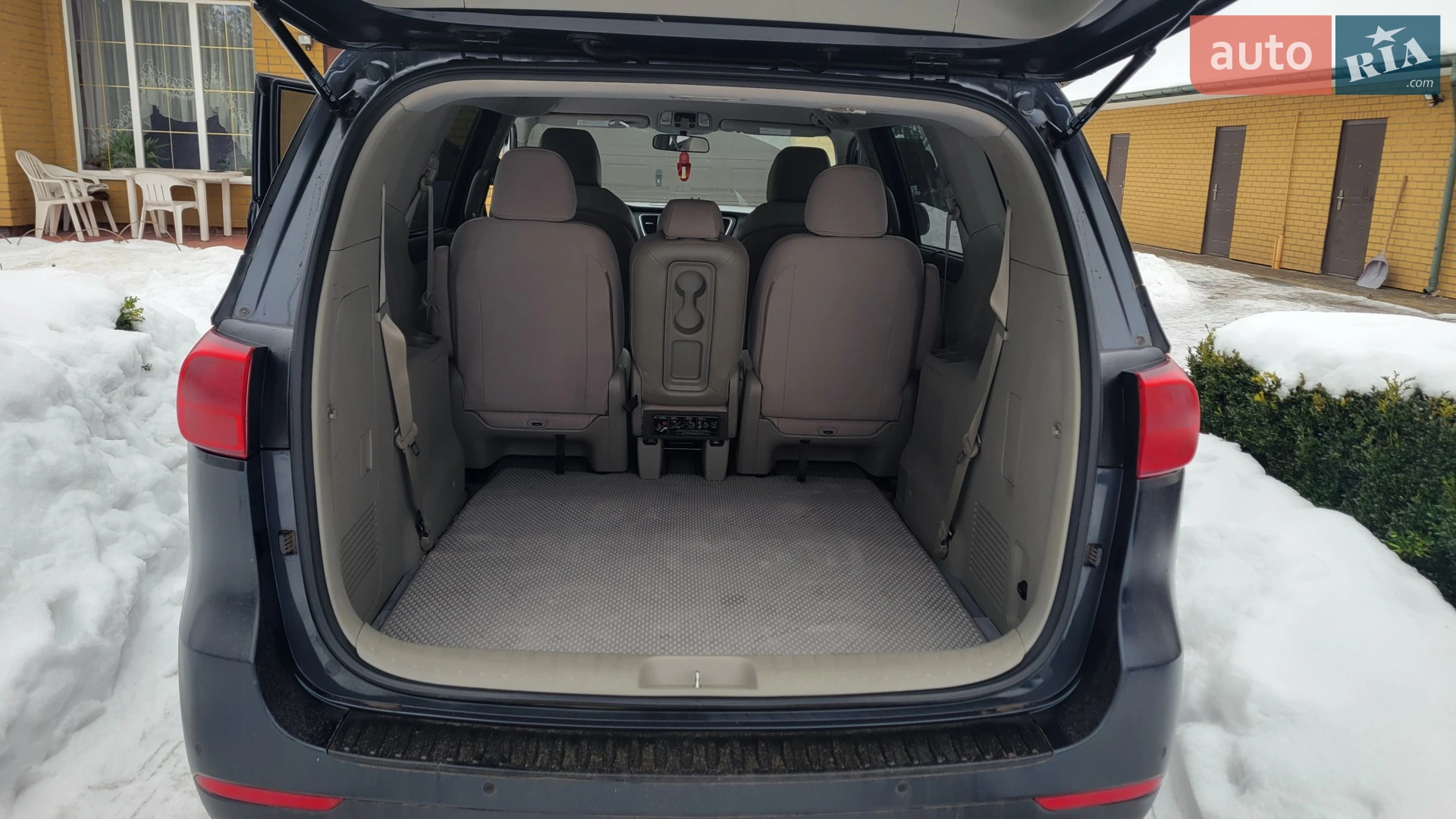 2015 Kia Sedona - мініатюра 6