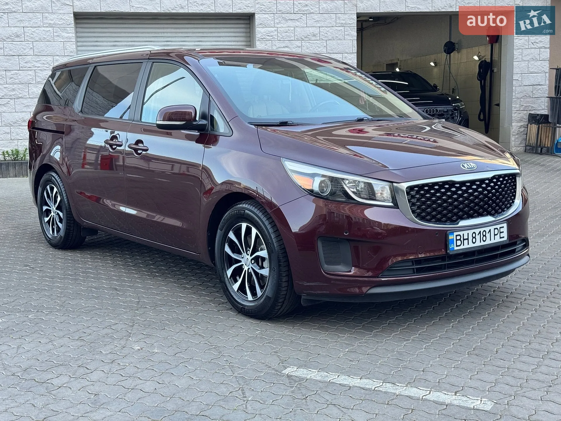 2017 Kia Sedona - мініатюра 5