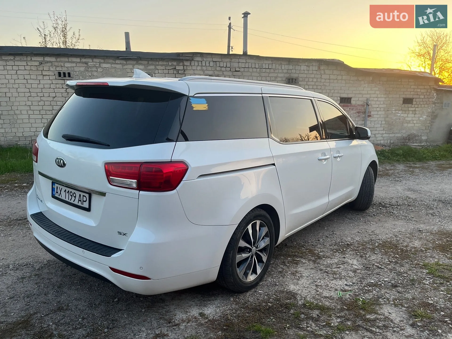 2015 Kia Sedona - мініатюра 6