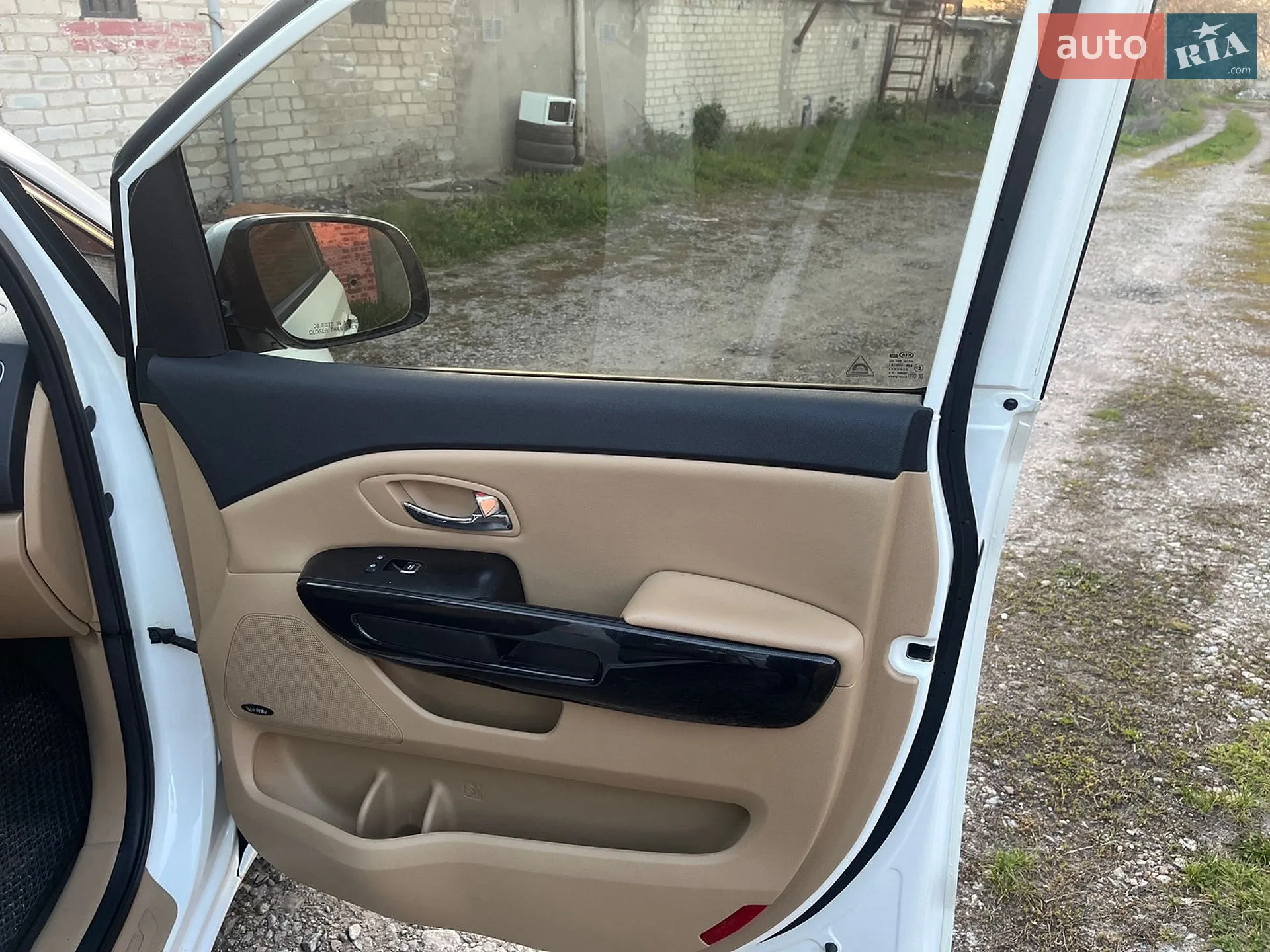 2015 Kia Sedona - мініатюра 10