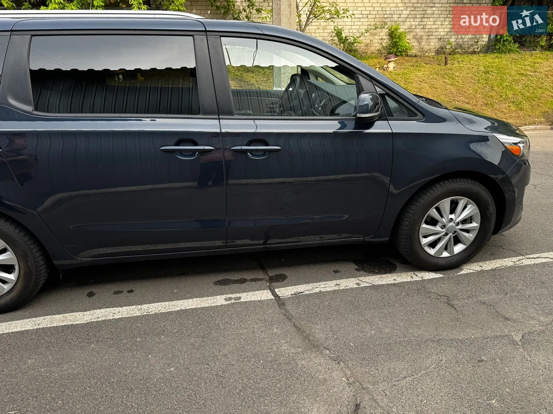2015 Kia Sedona - мініатюра 7