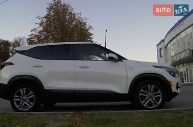 Внедорожник / Кроссовер Kia Seltos 2020 в 