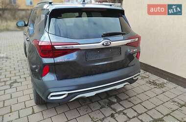 Внедорожник / Кроссовер Kia Seltos 2020 в Киеве
