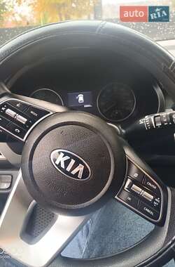 Позашляховик / Кросовер Kia Seltos 2020 в  фото 4 Позашляховик / Кросовер Kia Seltos 2020 в
