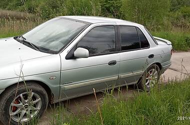 Седан Kia Sephia 1995 в Львове