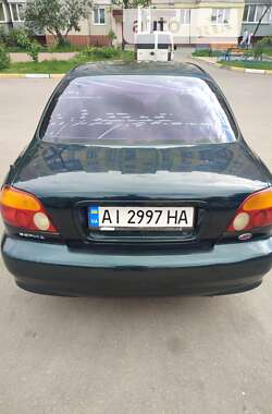 Седан Kia Sephia 1999 в Обухові
