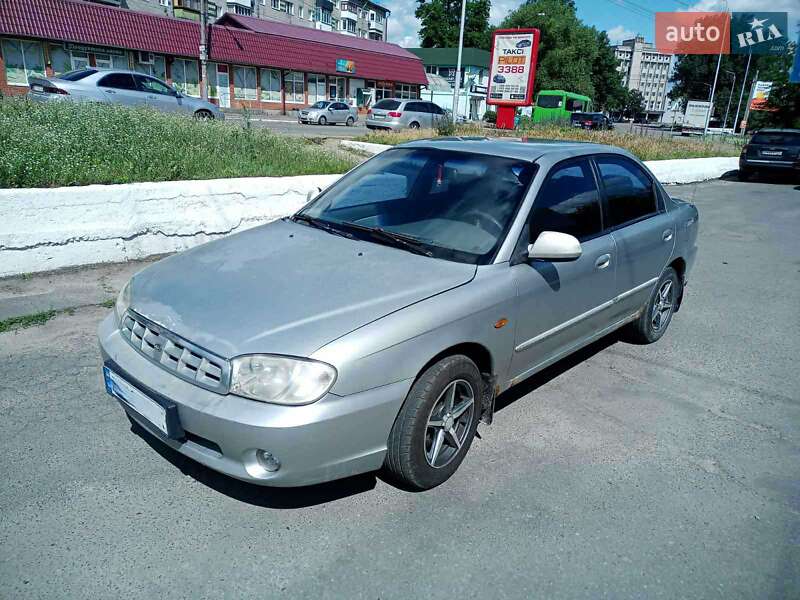 Kia Sephia 2003