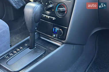 Седан Kia Sephia 2003 в 