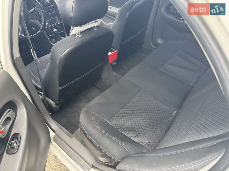 Седан Kia Sephia 2001 в Києві