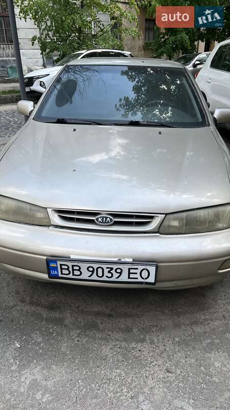 Седан Kia Sephia 1997 в 