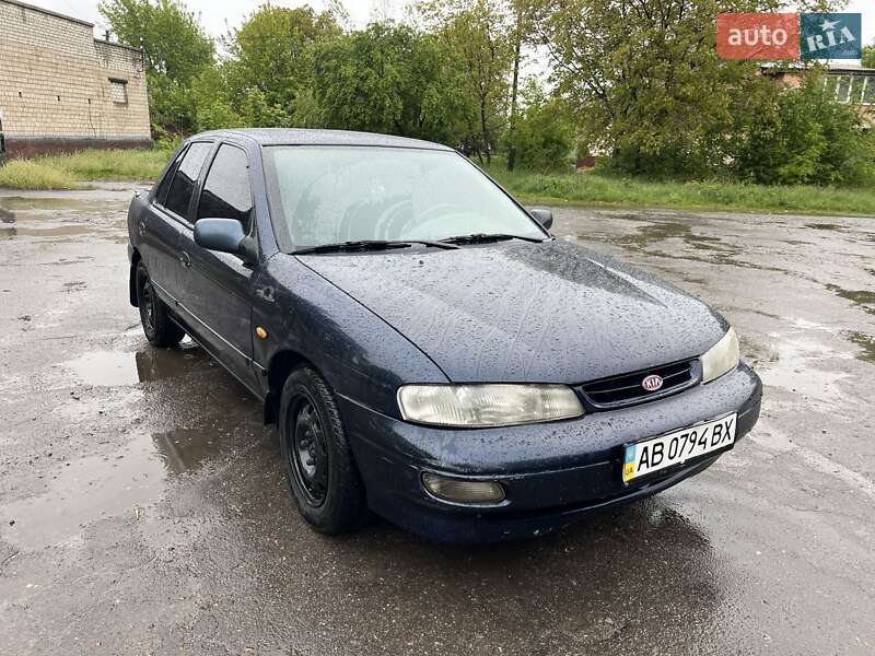 Седан Kia Sephia 1996 в Жмеринці