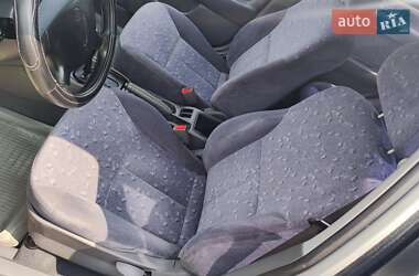 Седан Kia Sephia 2004 в 