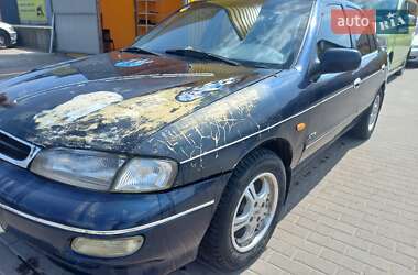 Седан Kia Sephia 1998 в 