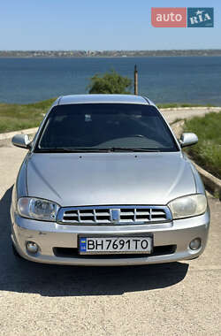 Седан Kia Sephia 2003 в Одессе