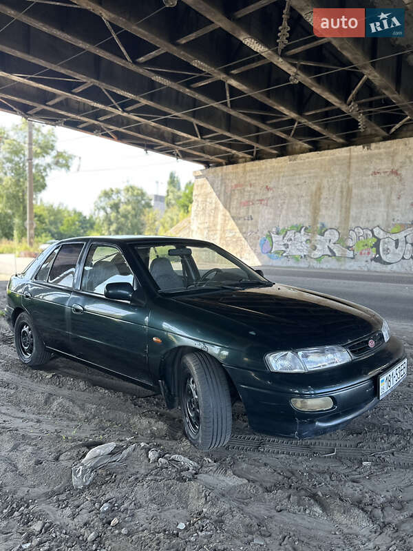 Седан Kia Sephia 1997 в Киеве