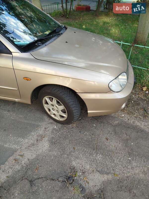 Седан Kia Sephia 2003 в Киеве фото 9 Седан Kia Sephia 2003 в Киеве