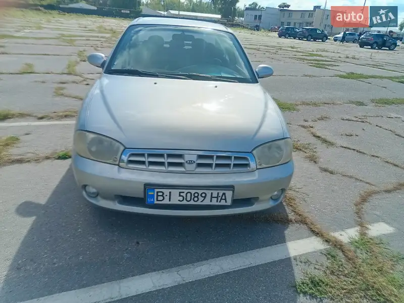 Kia Sephia 2002