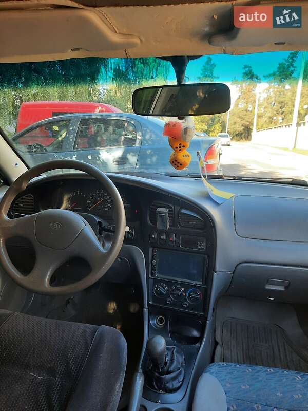 Седан Kia Sephia 2001 в Черкассах