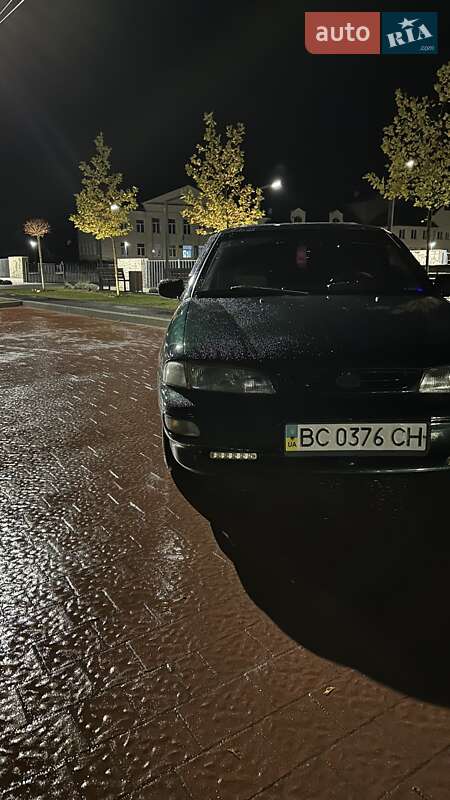 Седан Kia Sephia 1996 в Немирові