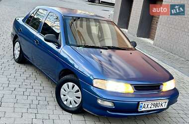Седан Kia Sephia 1996 в Ивано-Франковске
