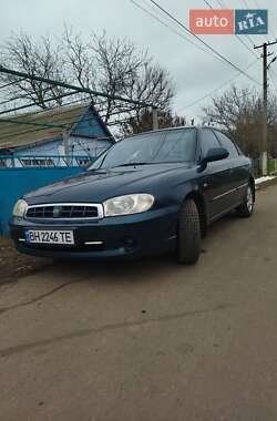 Седан Kia Sephia 2003 в Березовке
