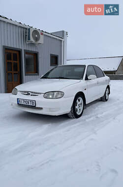 Седан Kia Sephia 2000 в Калиновке