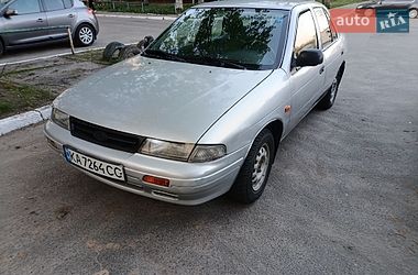 Седан Kia Sephia 1993 в Киеве