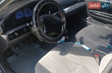 Седан Kia Sephia 1997 в Кагарлыке