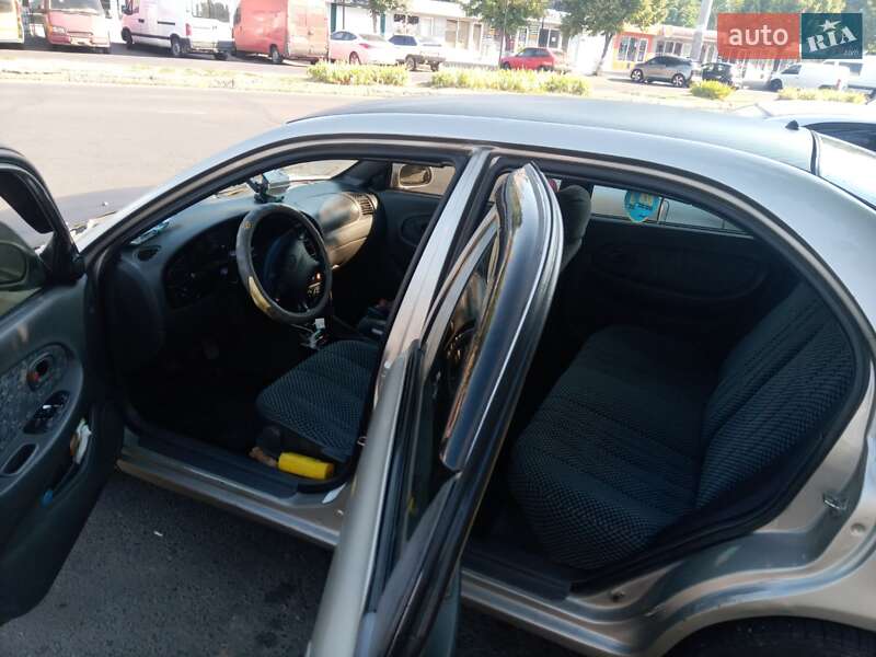 Седан Kia Shuma 2000 в Одесі