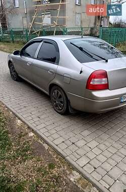 Седан Kia Shuma 2000 в Раздельной