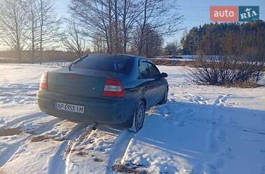 Седан Kia Shuma 2000 в Іванкові