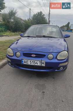 Седан Kia Shuma 1999 в Нікополі