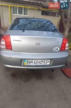 Седан Kia Shuma 2004 в Одесі