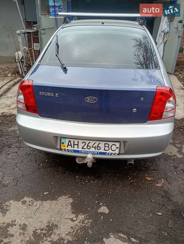 Седан Kia Shuma 2003 в Славянске
