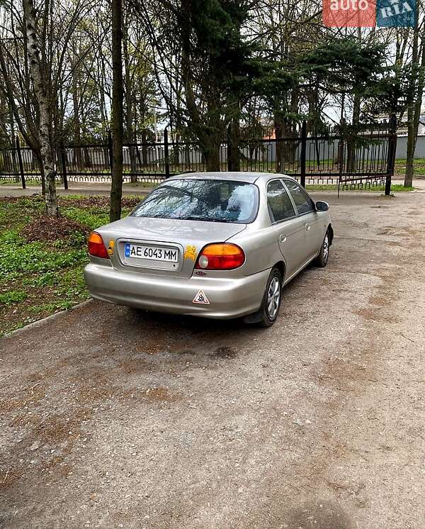 Седан Kia Shuma 1999 в Днепре фото 3 Седан Kia Shuma 1999 в Днепре