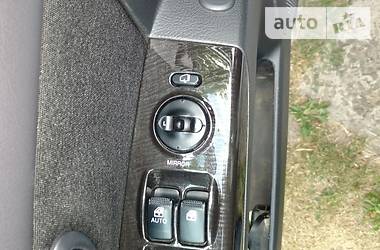 Позашляховик / Кросовер Kia Sorento 2006 в 
