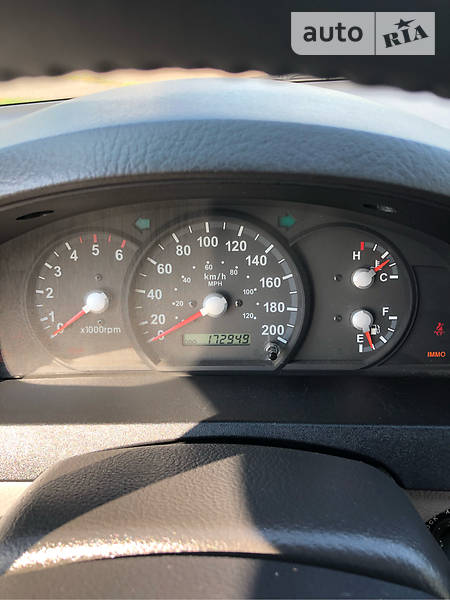 Позашляховик / Кросовер Kia Sorento 2004 в Рівному фото 24 Позашляховик / Кросовер Kia Sorento 2004 в Рівному
