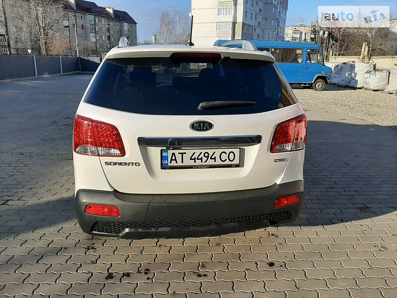 Позашляховик / Кросовер Kia Sorento 2010 в Калуші