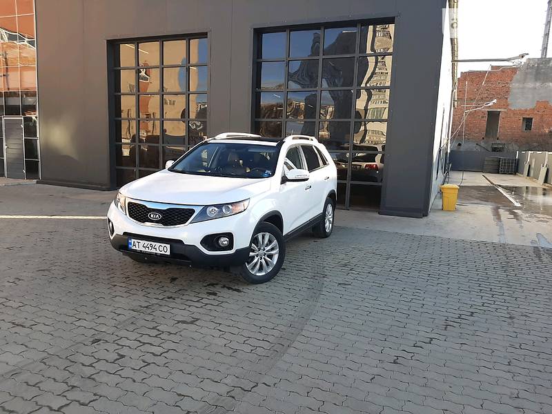 Позашляховик / Кросовер Kia Sorento 2010 в Калуші