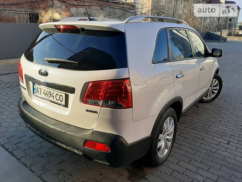 Позашляховик / Кросовер Kia Sorento 2010 в Калуші