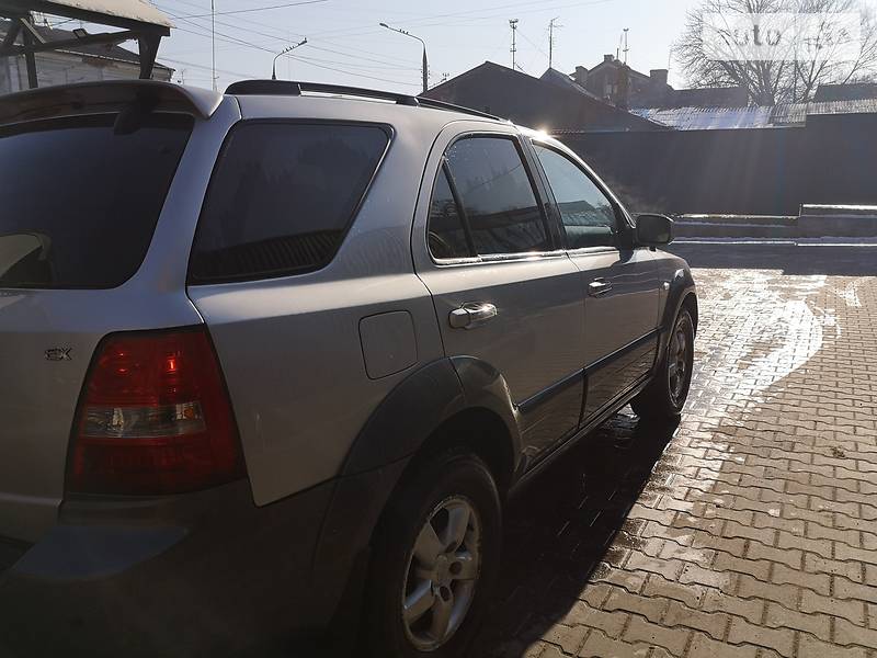 Позашляховик / Кросовер Kia Sorento 2006 в Чернівцях фото 3 Позашляховик / Кросовер Kia Sorento 2006 в Чернівцях
