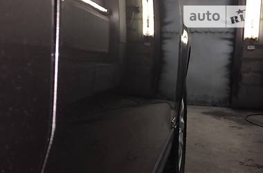 Позашляховик / Кросовер Kia Sorento 2011 в 
