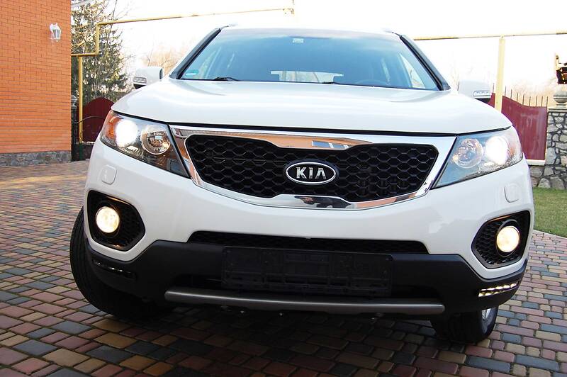 Позашляховик / Кросовер Kia Sorento 2011 в Умані