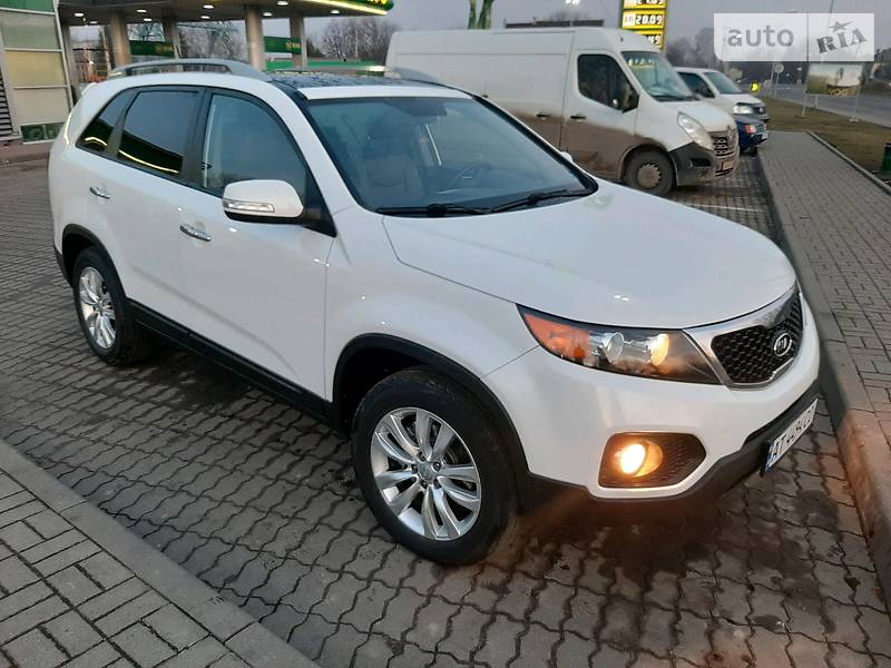 Позашляховик / Кросовер Kia Sorento 2010 в Калуші