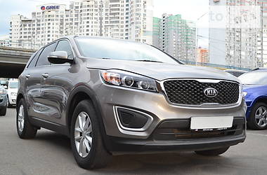 Позашляховик / Кросовер Kia Sorento 2015 в 