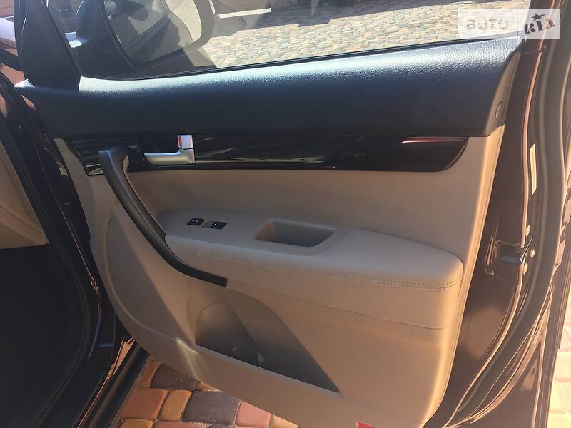 Позашляховик / Кросовер Kia Sorento 2014 в Вінниці