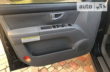 Позашляховик / Кросовер Kia Sorento 2005 в 
